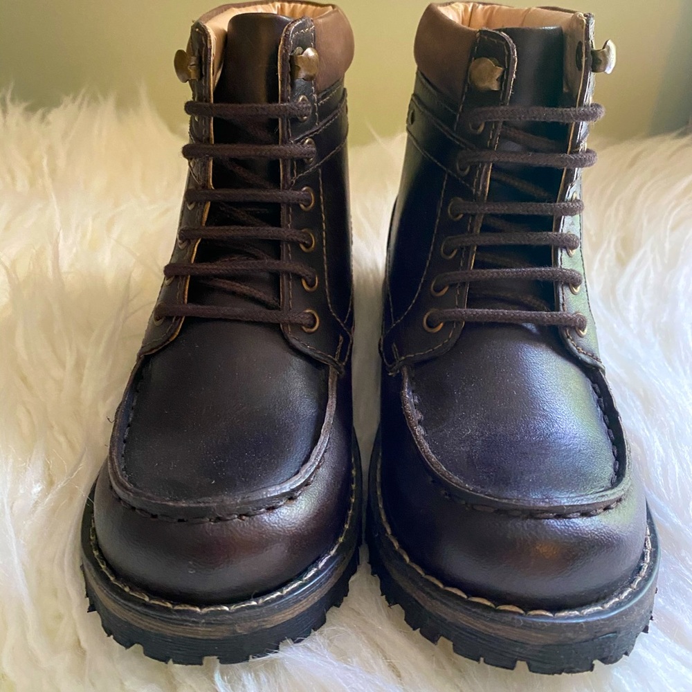 NWOT Boys’ Lands End Dark Brown Boots 10